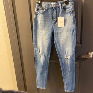 Kiri High Rise Skinny Jean